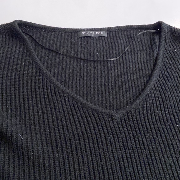 WHITE FOX Black oversized high low knit sweater - Picture 2 of 4